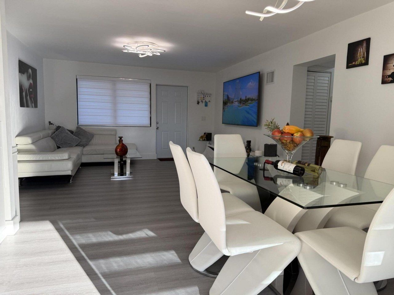 303 NW 28 Way, Fort Lauderdale, FL 33311 Photo