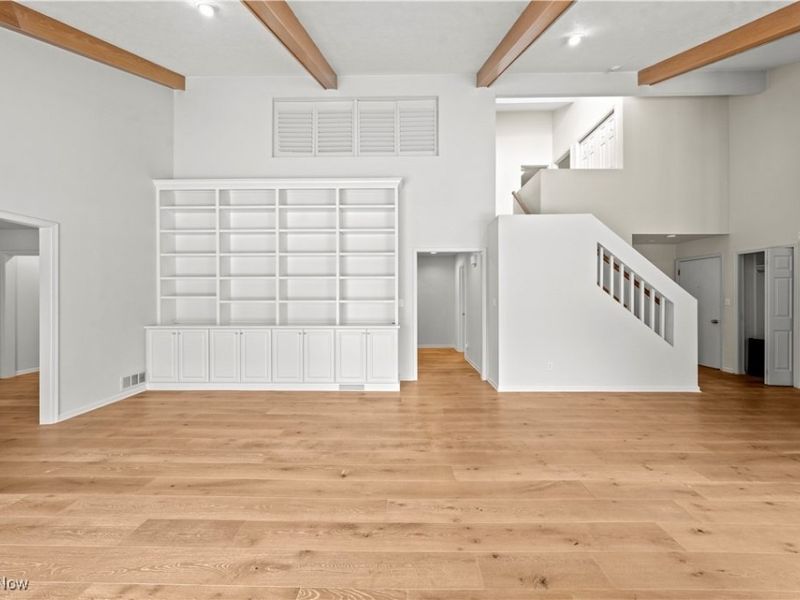 3885 Chestnut Court, Unit S1, Orange, OH 44022 Photo 4