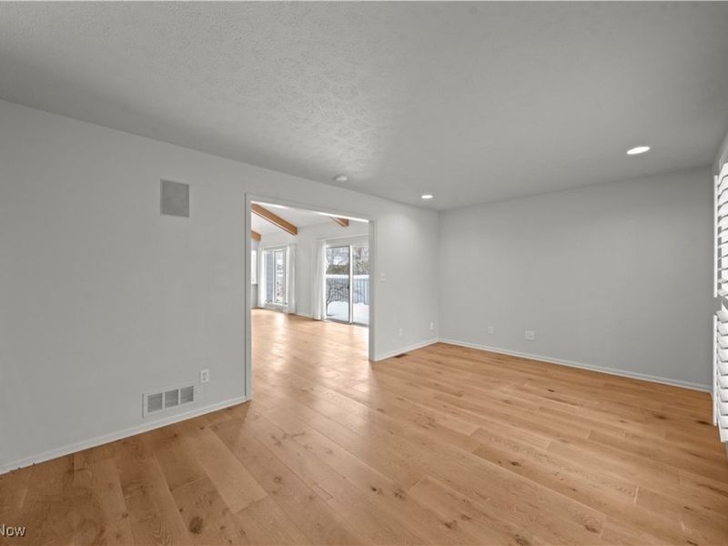 3885 Chestnut Court, Unit S1, Orange, OH 44022 Photo 8