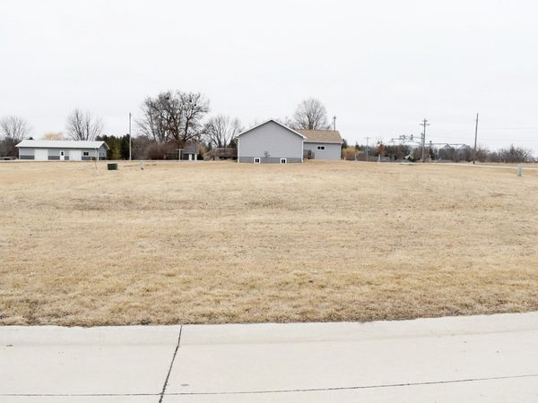 1 Clayton Boulevard, Osage, IA 50461