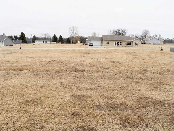 10 Clayton Boulevard, Osage, IA 50461