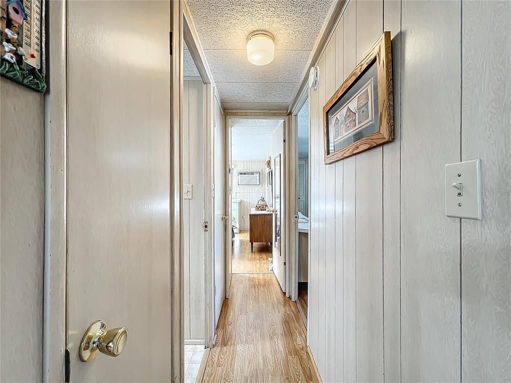 511 50th Avenue Drive W, Bradenton, FL 34207 Photo