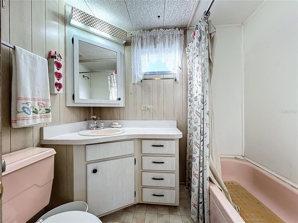 511 50th Avenue Drive W, Bradenton, FL 34207 Photo