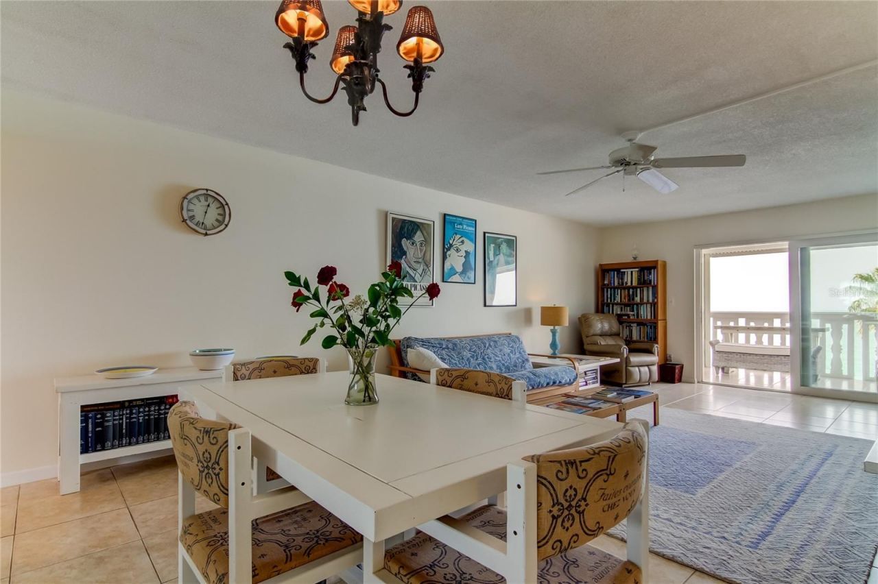 403 Gulf Way, Unit 504, Saint Pete Beach, FL 33706 Photo