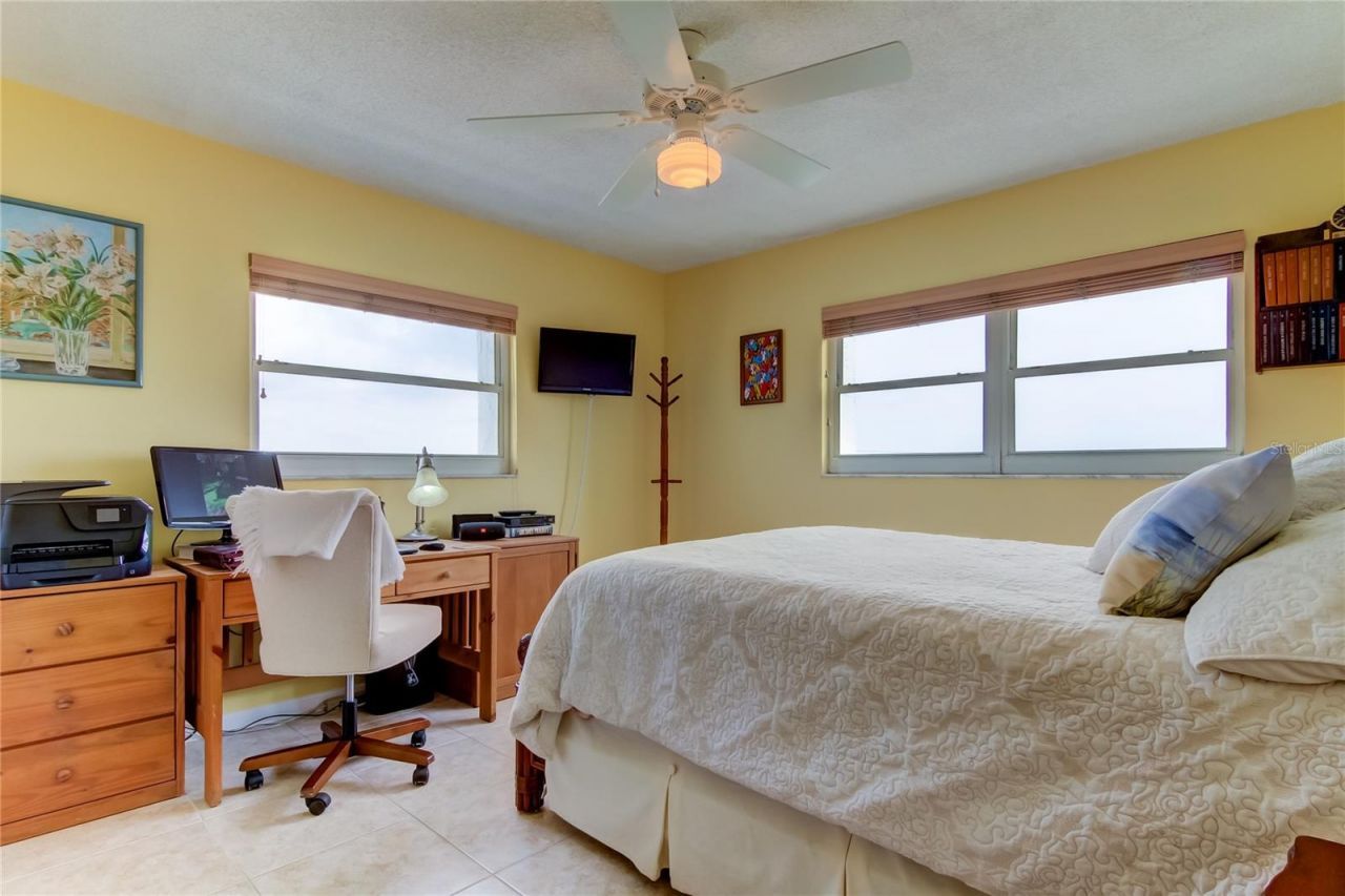 403 Gulf Way, Unit 504, Saint Pete Beach, FL 33706 Photo