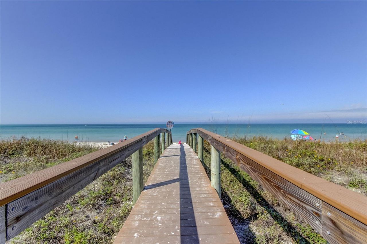 403 Gulf Way, Unit 504, Saint Pete Beach, FL 33706 Photo