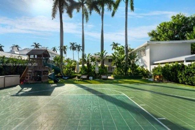 6655 Pinetree Ln, Miami Beach, FL 33141 Photo