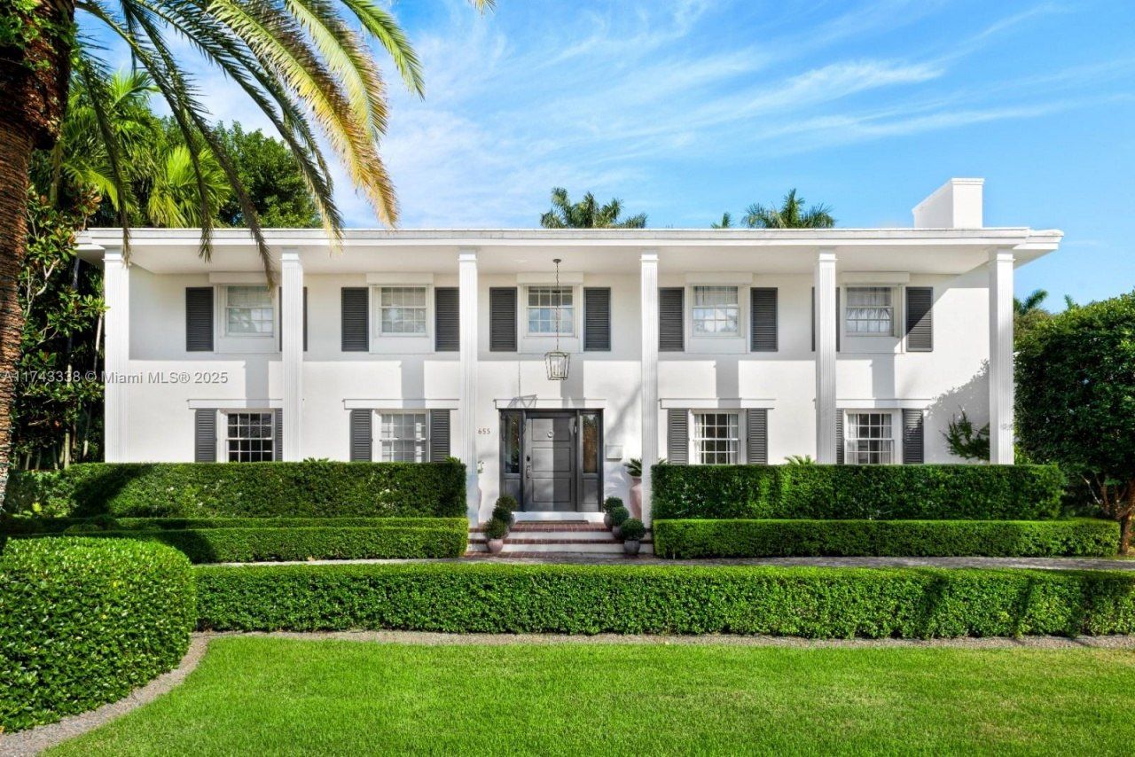 6655 Pinetree Ln, Miami Beach, FL 33141 Photo