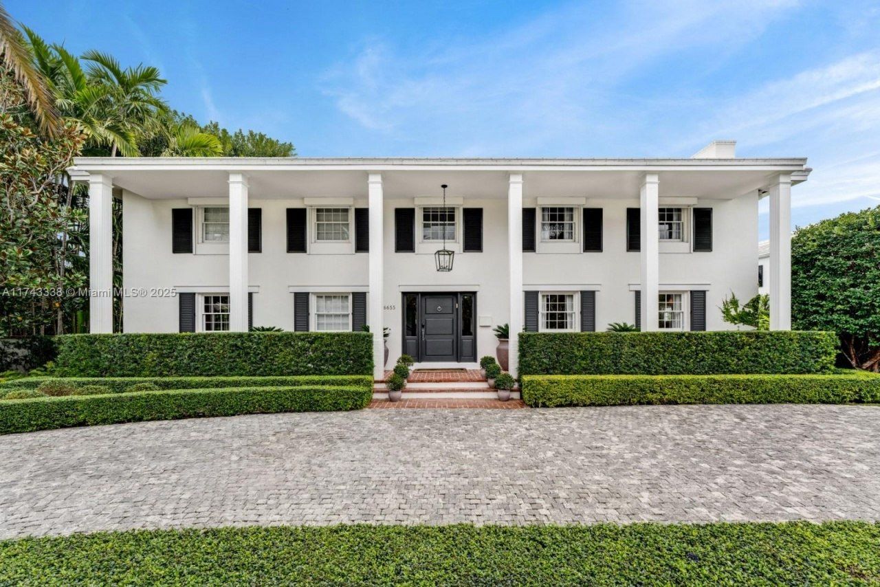 6655 Pinetree Ln, Miami Beach, FL 33141 Photo