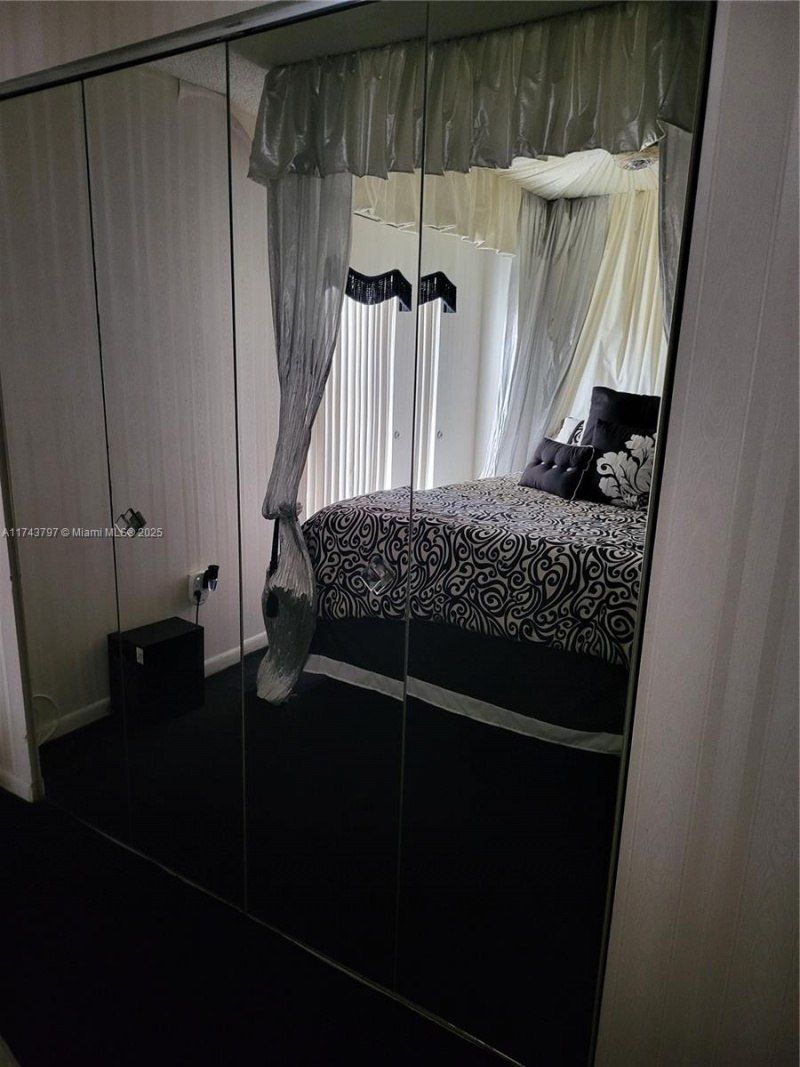6771 NW 199th Ter, Hialeah, FL 33015 Photo