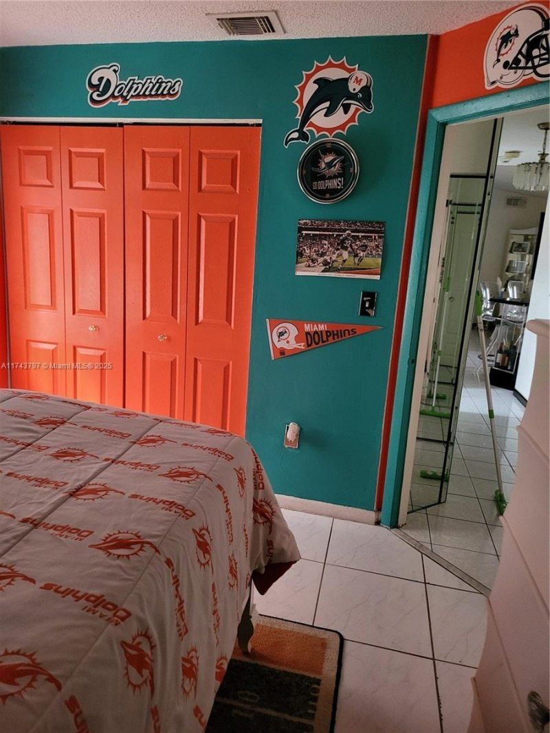 6771 NW 199th Ter, Hialeah, FL 33015 Photo