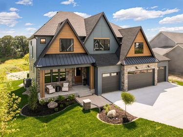 10190 Peony Lane N, Maple Grove, MN 55311