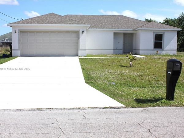 4111 SW Baltic St, Port St. Lucie, FL 34953