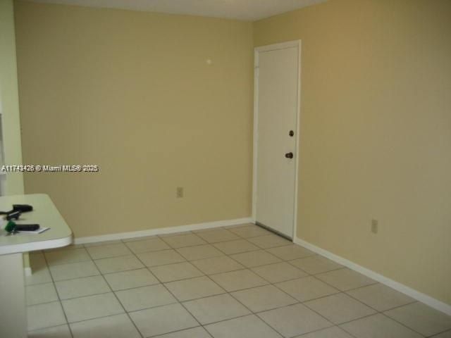 10744 N Kendall, Unit M-18, Miami, FL 33176 Photo