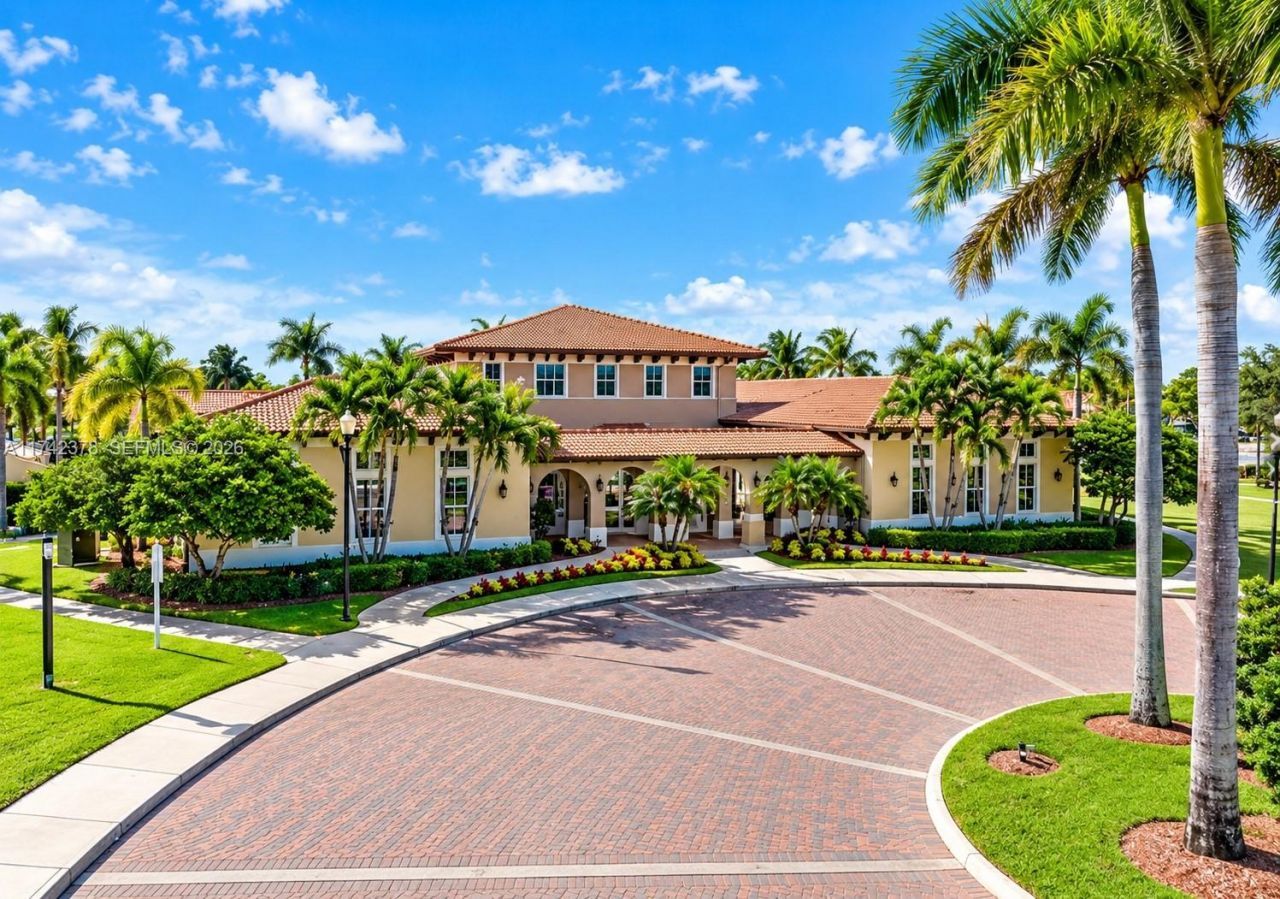 22441 SW 88th Pl, Unit 301-5, Cutler Bay, FL 33190 Photo