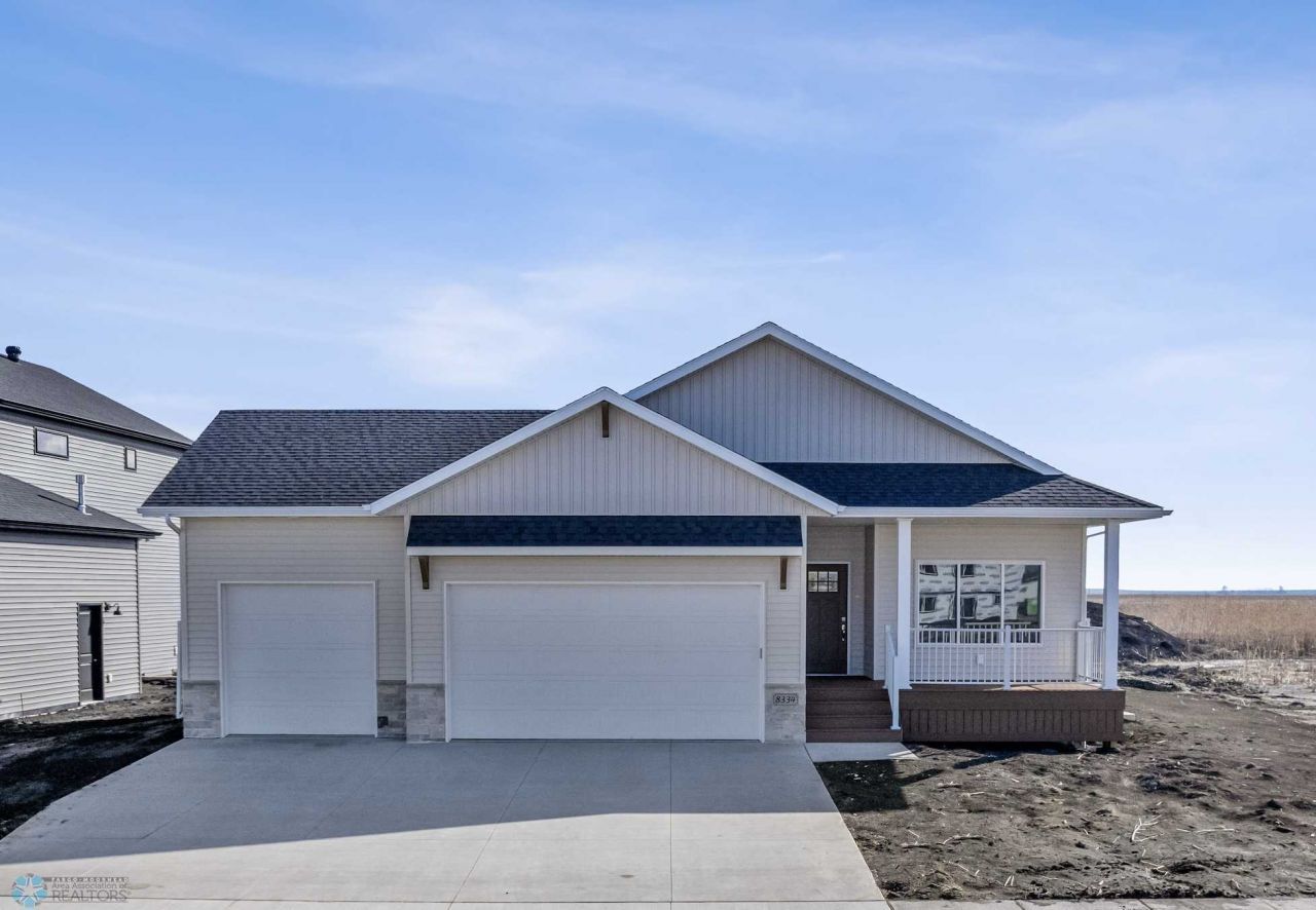 8334 61st Street S, Horace, ND 58047 Main Photo