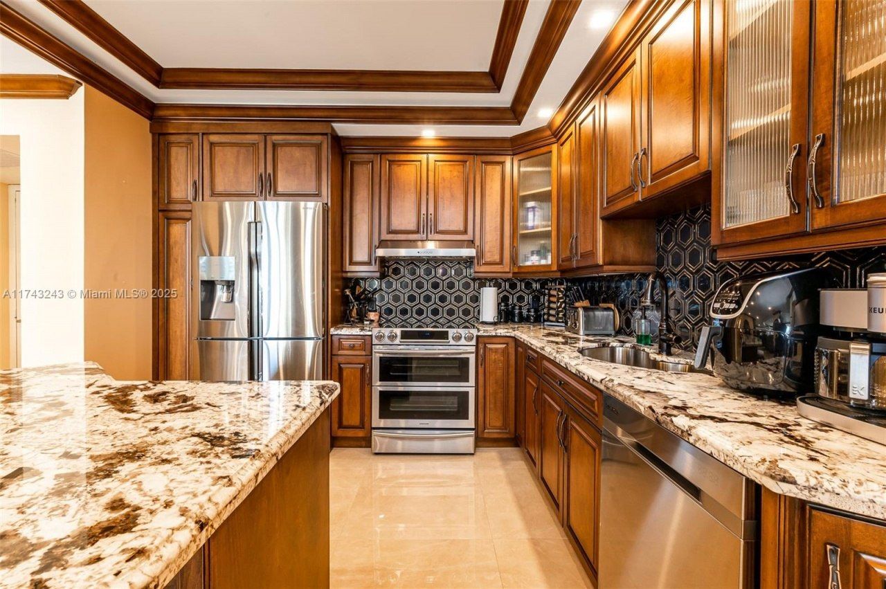 16485 Collins Ave, Unit OS35C, Sunny Isles Beach, FL 33160 Photo