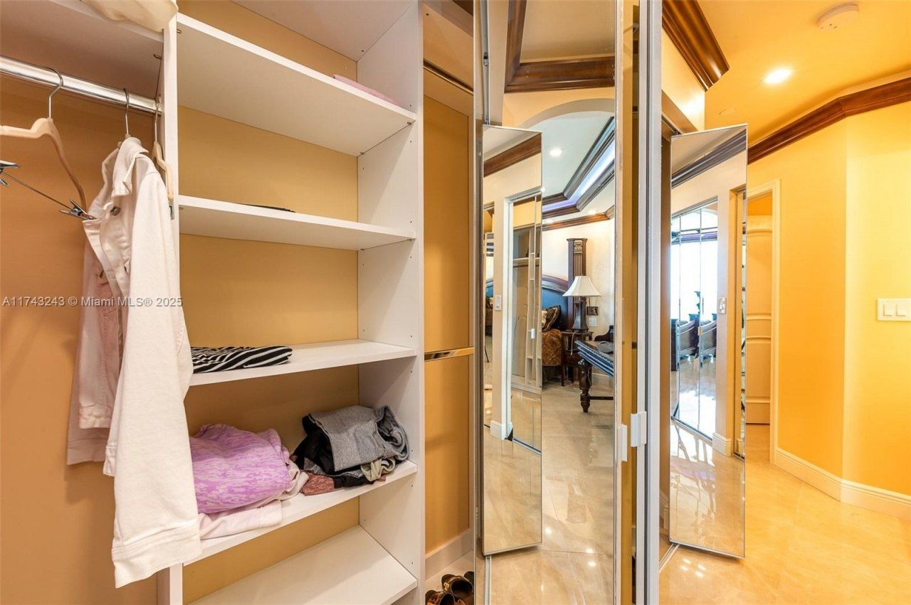 16485 Collins Ave, Unit OS35C, Sunny Isles Beach, FL 33160 Photo