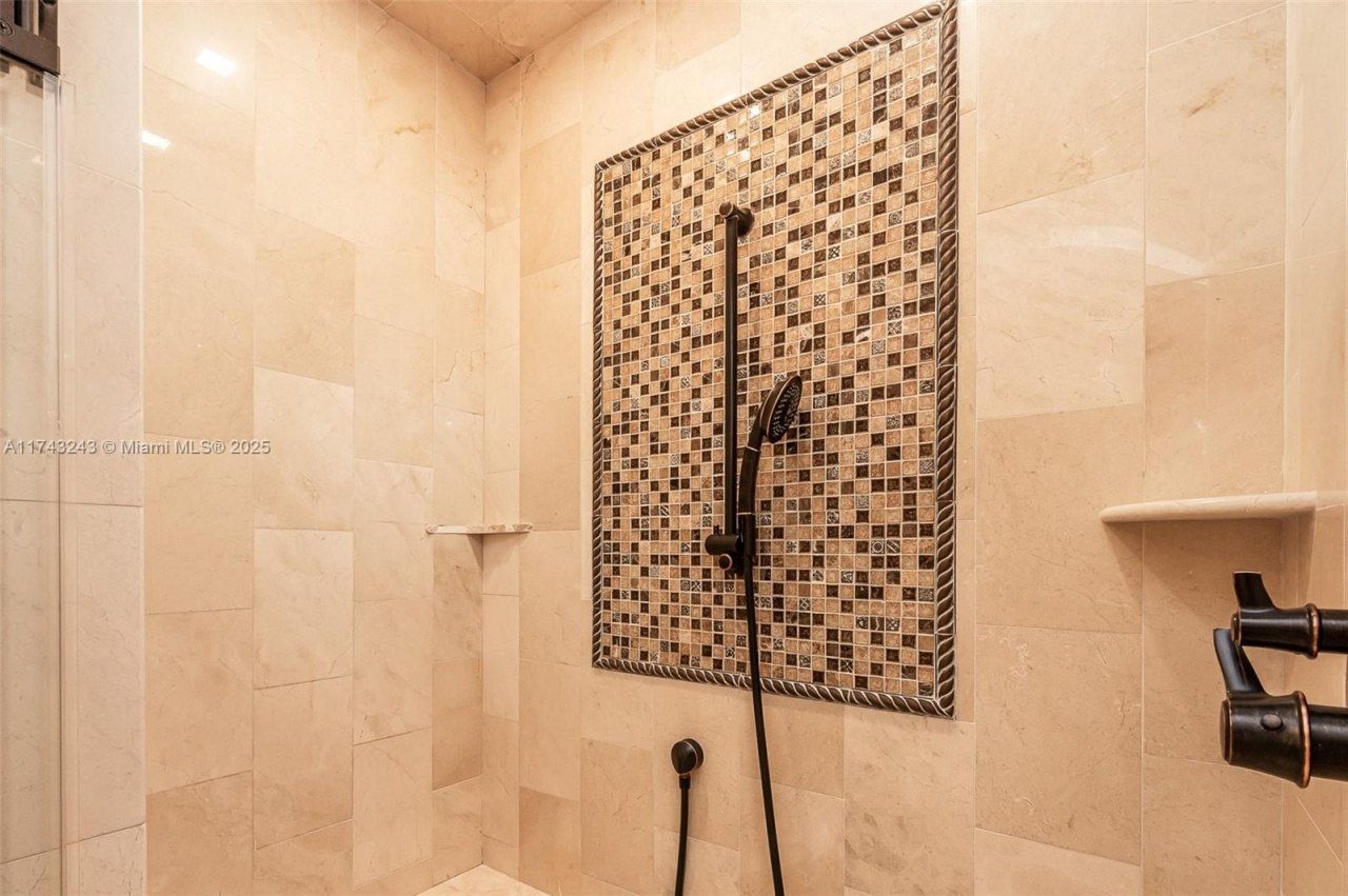 16485 Collins Ave, Unit OS35C, Sunny Isles Beach, FL 33160 Photo