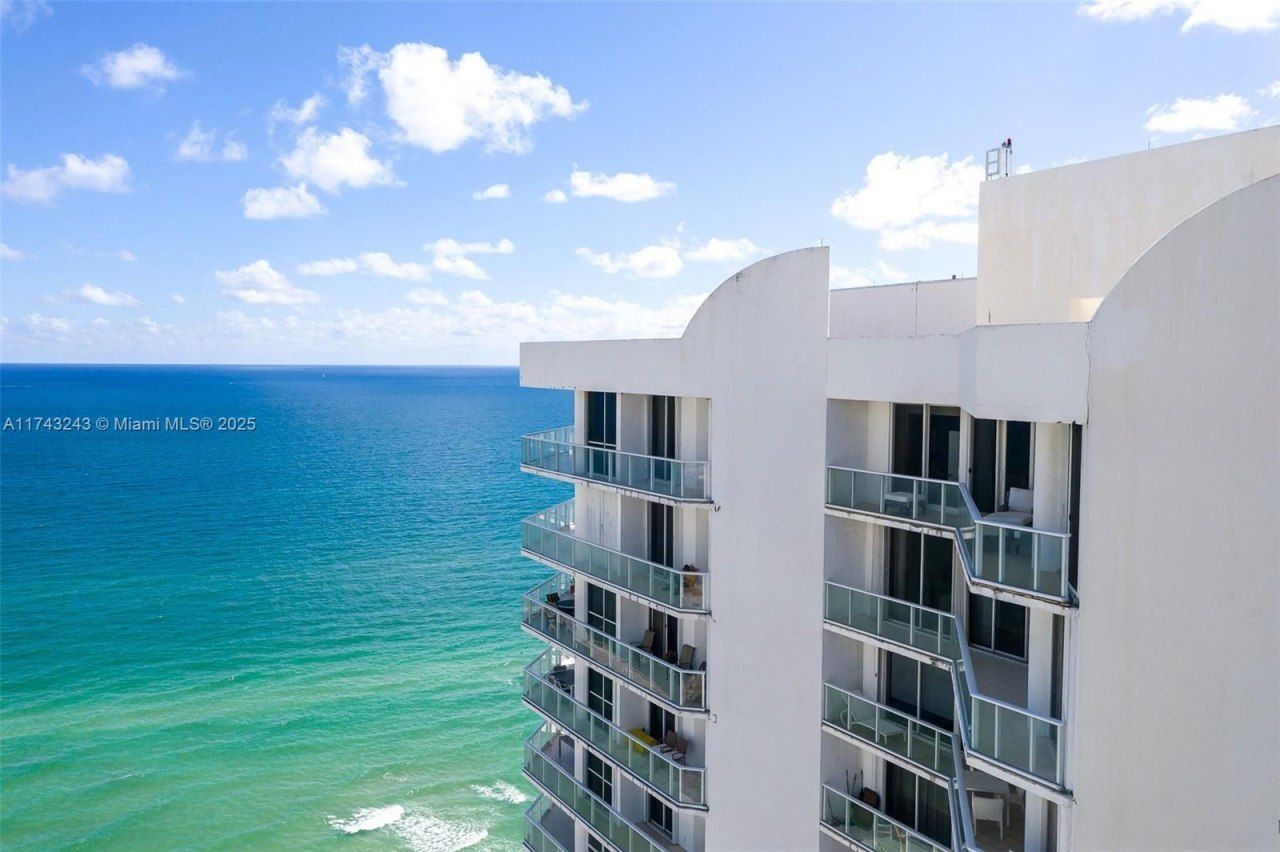 16485 Collins Ave, Unit OS35C, Sunny Isles Beach, FL 33160 Photo