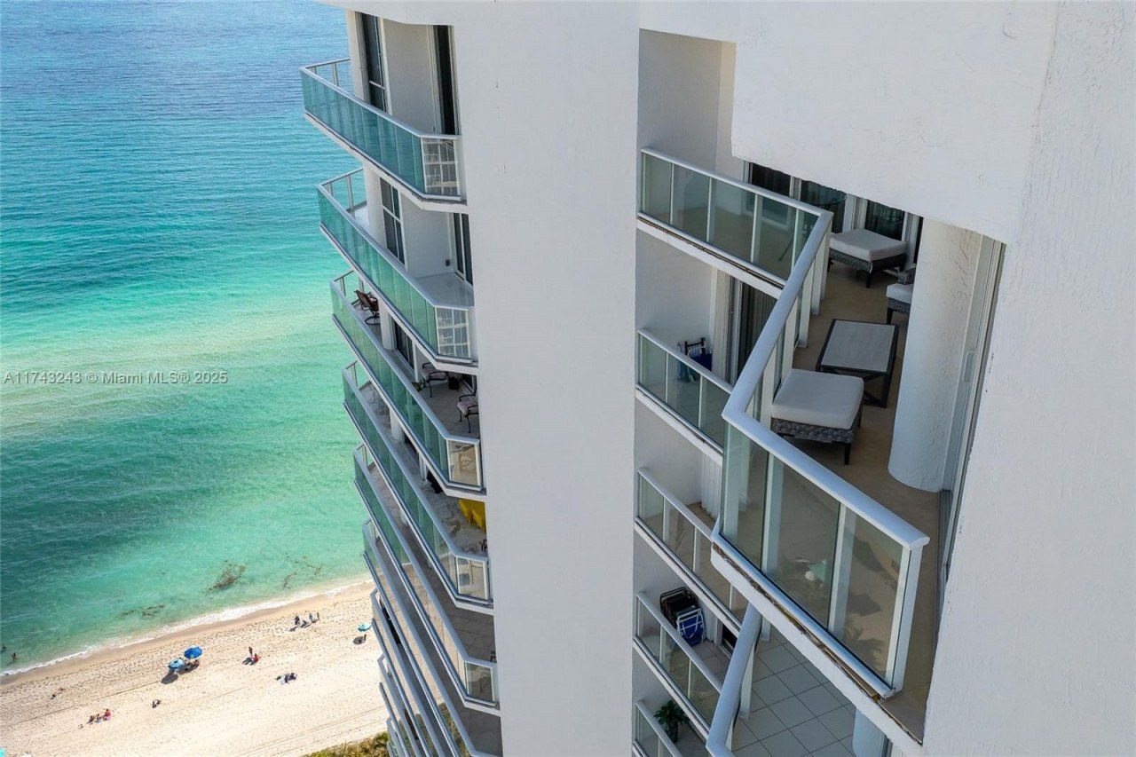 16485 Collins Ave, Unit OS35C, Sunny Isles Beach, FL 33160 Photo