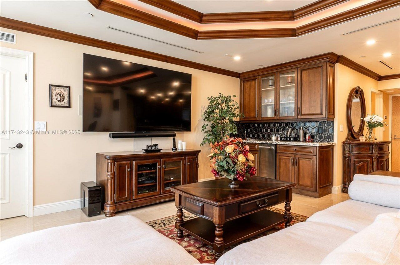 16485 Collins Ave, Unit OS35C, Sunny Isles Beach, FL 33160 Photo