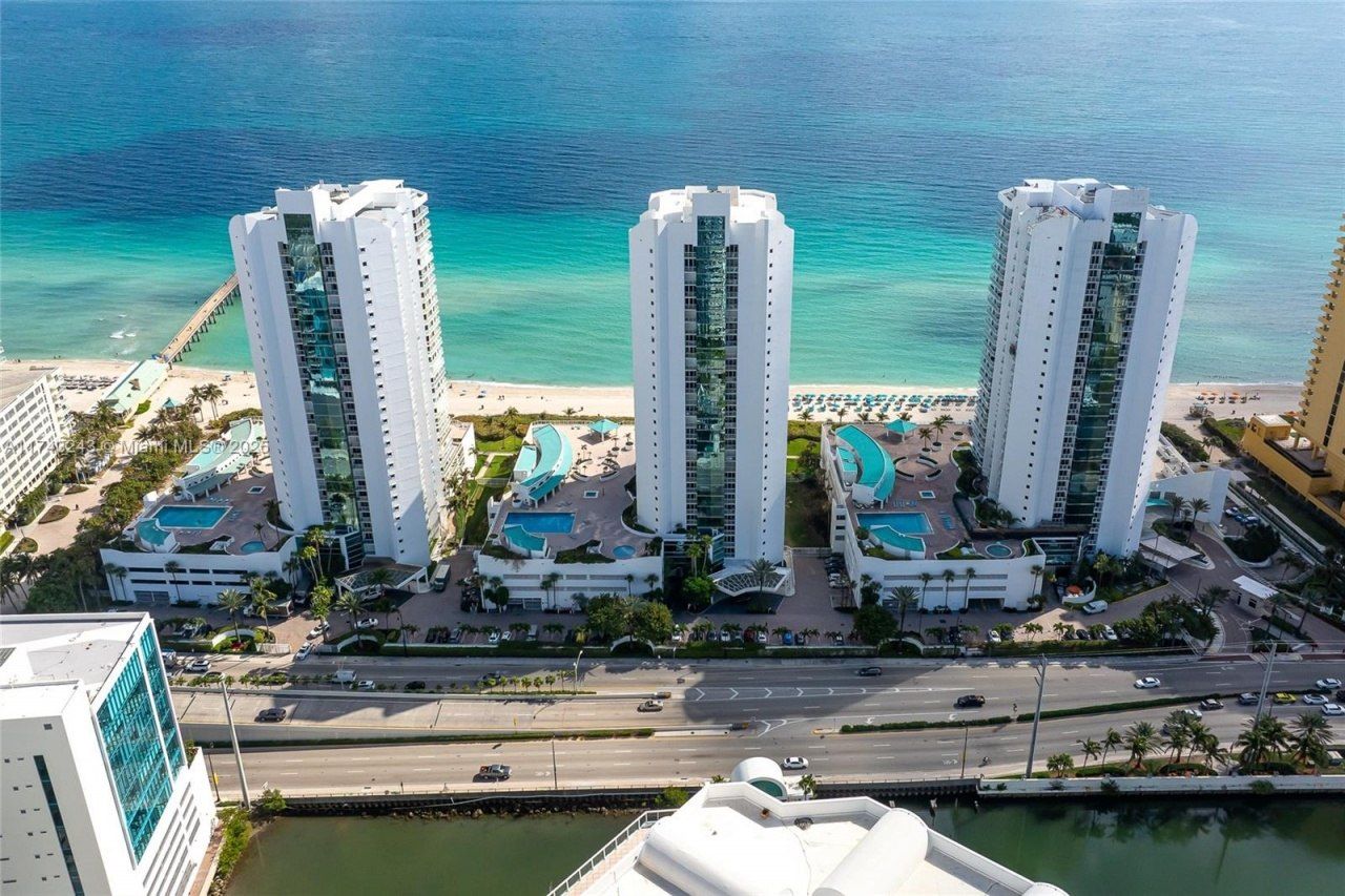16485 Collins Ave, Unit OS35C, Sunny Isles Beach, FL 33160 Photo