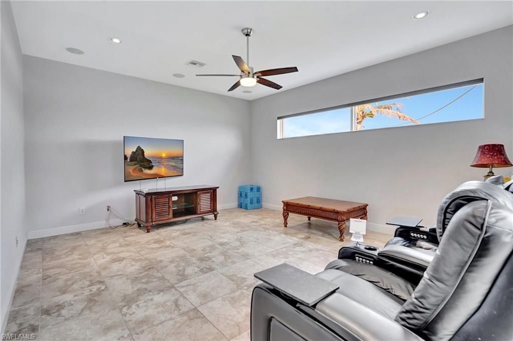 3231 Embers Pkwy W, Cape Coral, FL 33993 Photo