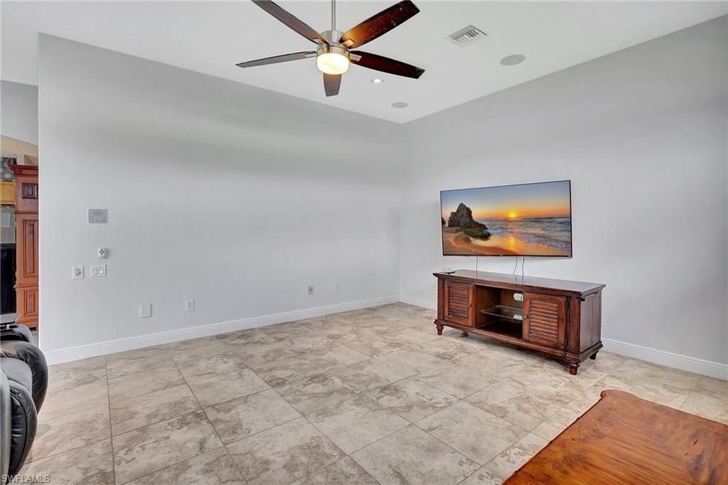 3231 Embers Pkwy W, Cape Coral, FL 33993 Photo