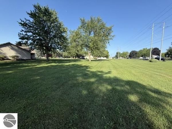 Riverview, Alma, MI 48801