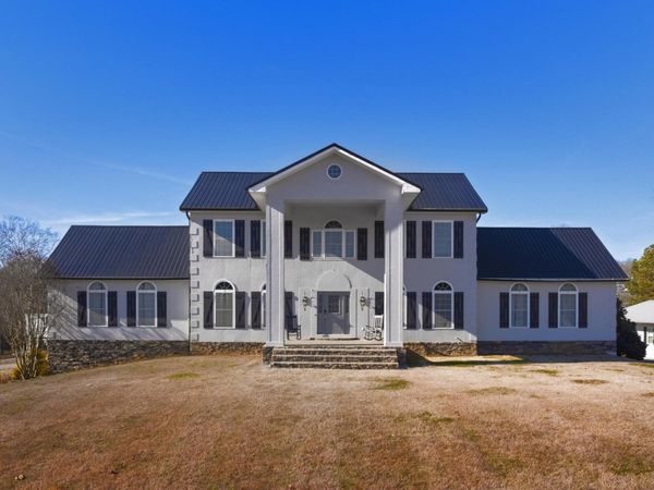 740 Pollard Road, Kodak, TN 37764