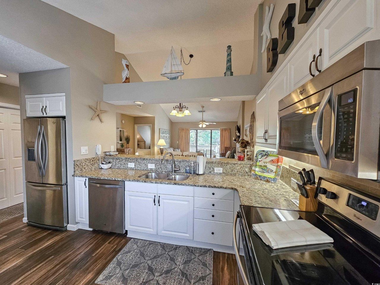 301 Myrtlewood Ct. Photo 13
