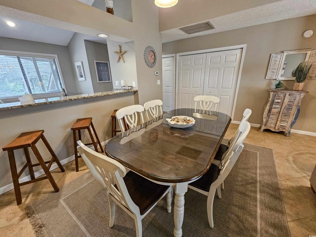 301 Myrtlewood Ct. Photo 18