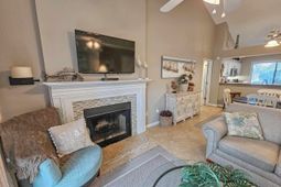 301 Myrtlewood Ct. photo 4