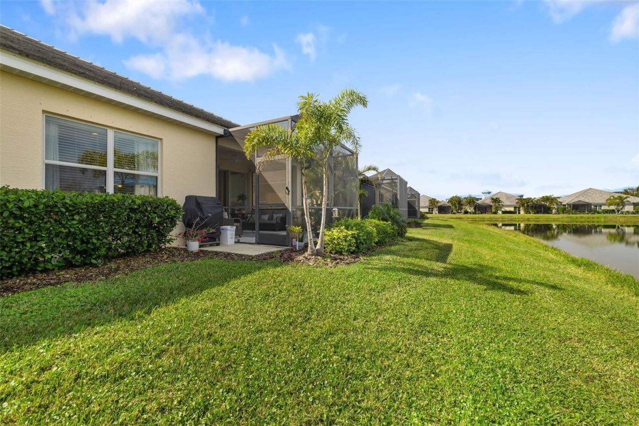 12019 Sawgrass Lake Terrace, Bradenton, FL 34211 Photo