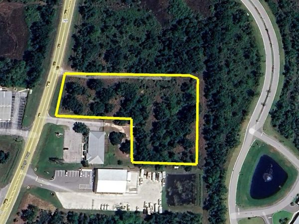 12280 SW COUNTY ROAD 769, LAKE SUZY, FL 34269