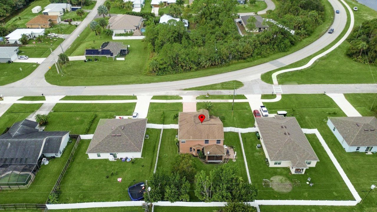 2577 SW Savage Boulevard, Port Saint Lucie, FL 34953 Photo