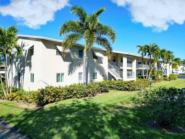 301 Circle Drive S, Unit 103, Boynton Beach, FL 33435