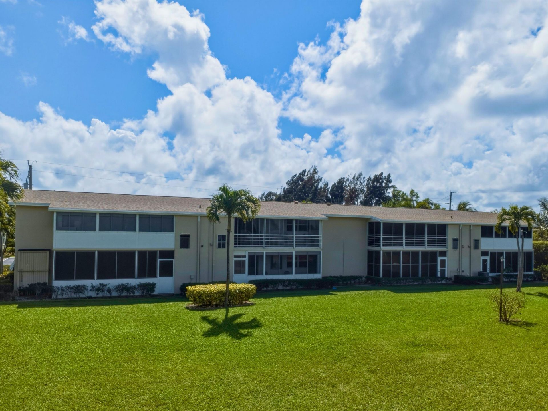 301 Circle Drive S, Unit 103, Boynton Beach, FL 33435 Photo