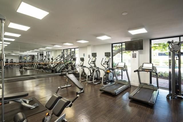 3300 NE 192nd St, Unit 111, Aventura, FL 33180 Photo