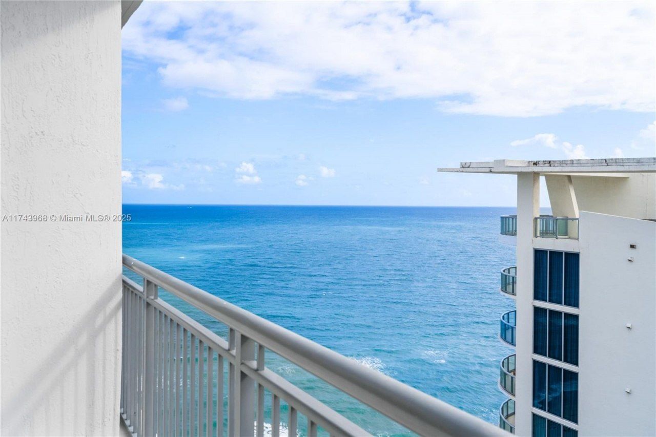 17375 Collins Ave, Unit 2603, Sunny Isles Beach, FL 33160 Photo