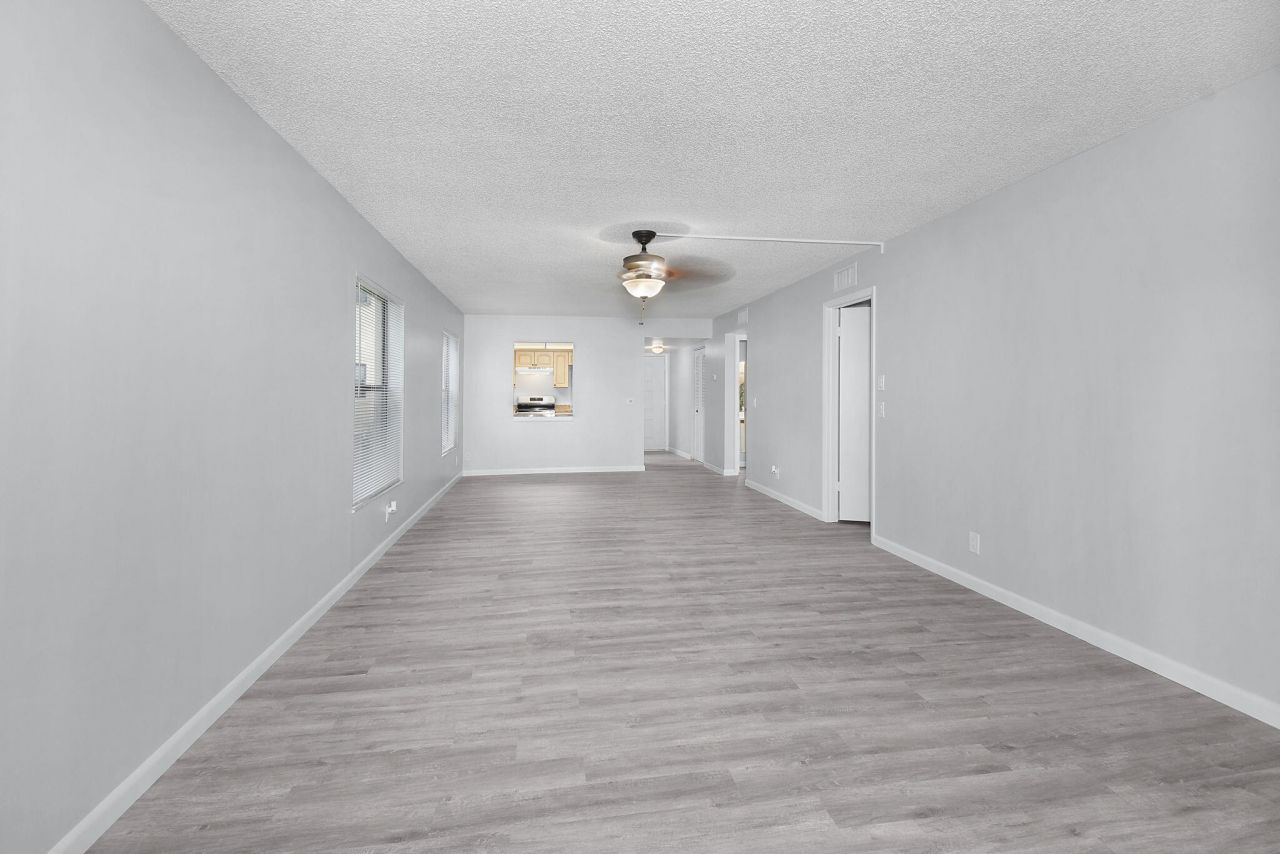 31 SW South River Dr. Drive, Unit 106, Stuart, FL 34997 Photo