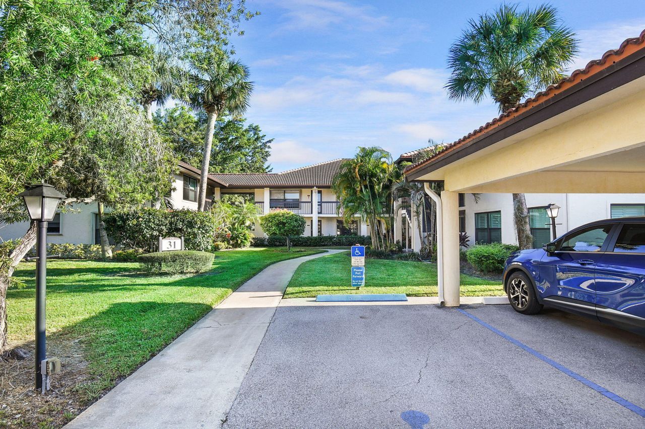 31 SW South River Dr. Drive, Unit 106, Stuart, FL 34997 Photo