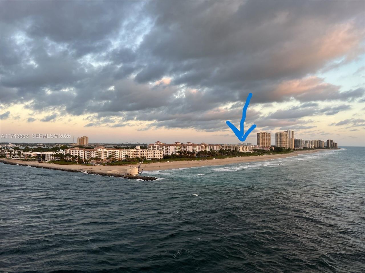 125 Ocean Ave, Unit 402, Palm Beach Shores, FL 33404 Photo