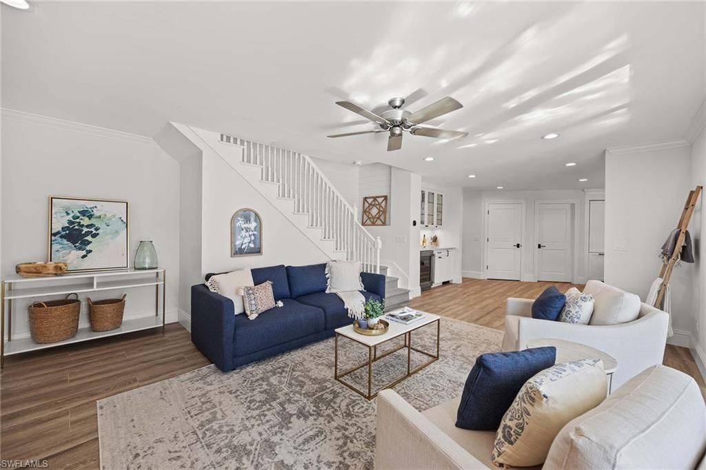 4611 Crayton Rd, Naples, FL 34103 Photo