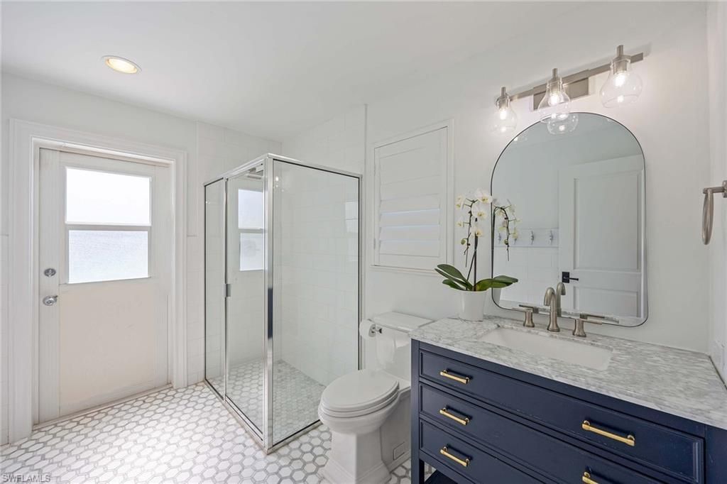 4611 Crayton Rd, Naples, FL 34103 Photo