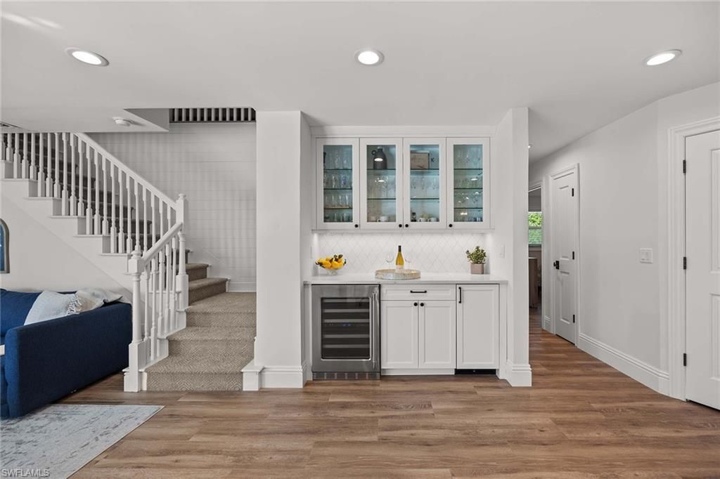 4611 Crayton Rd, Naples, FL 34103 Photo