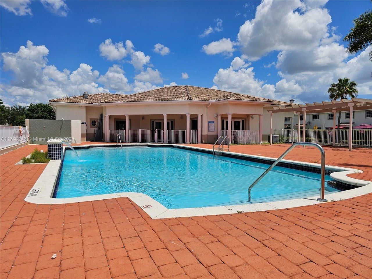 14122 SW 260th St, Unit 103, Homestead, FL 33032 Photo