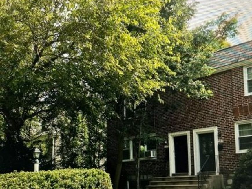 310 E Evergreen Avenue, Philadelphia, PA 19118 Main Photo