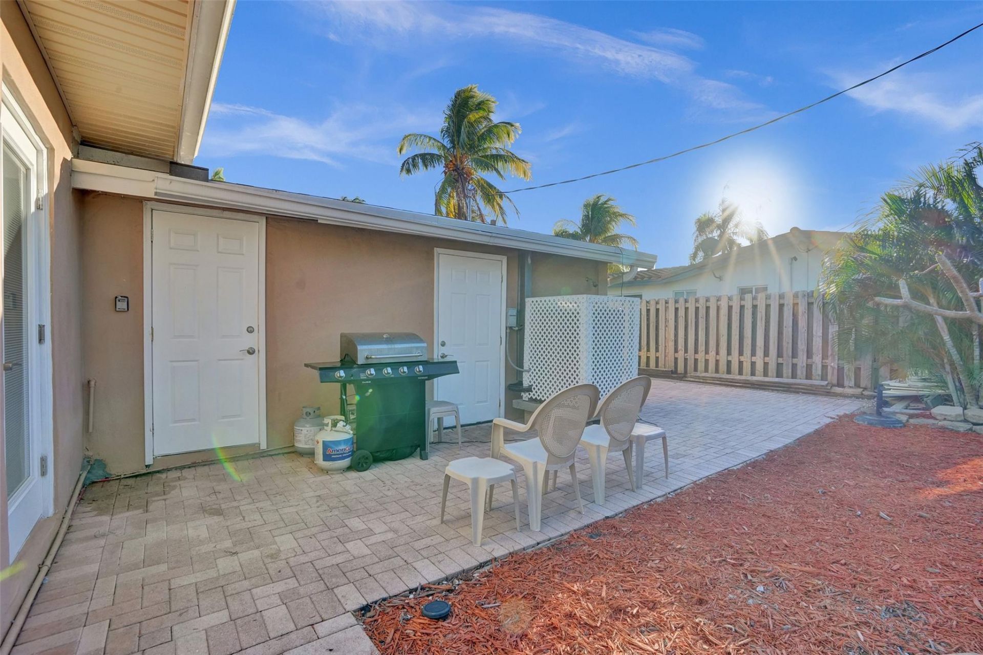 2585 SE 3rd St, Pompano Beach, FL 33062 Photo
